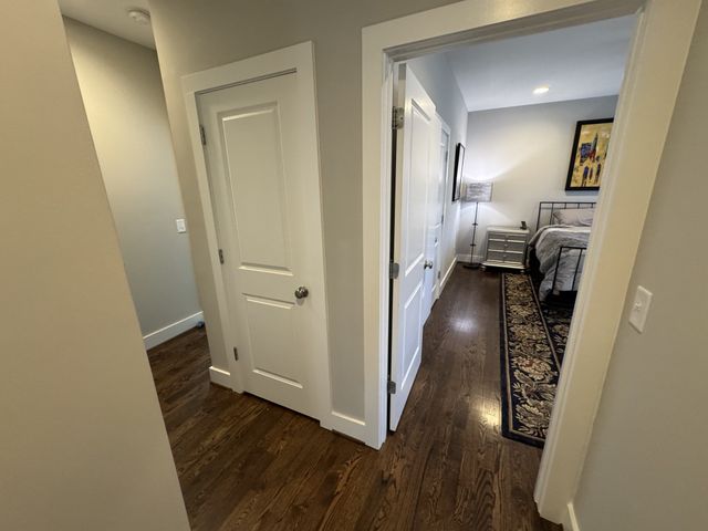 40 Hubbard St, Nashville, TN 37210