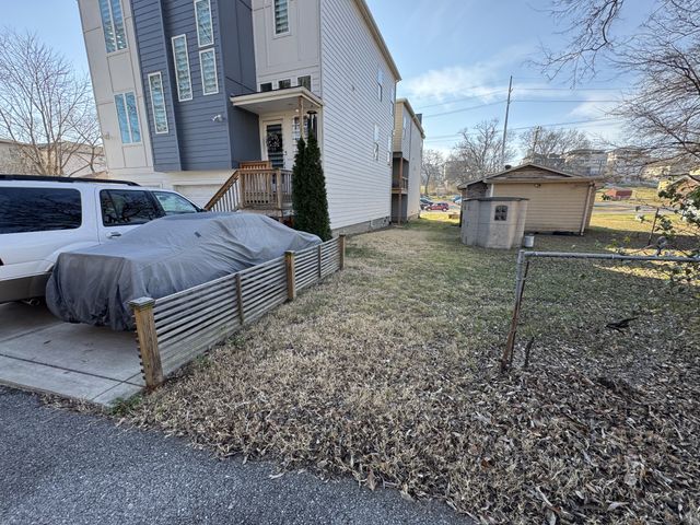 40 Hubbard St, Nashville, TN 37210