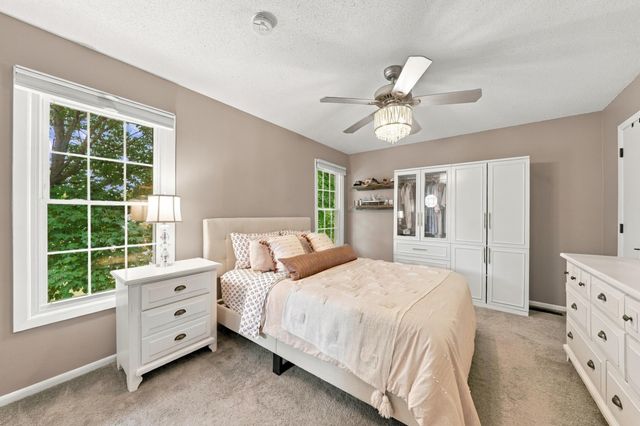 7505 W 111th Street, Bloomington, MN 55438