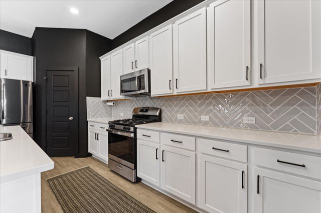 8419 Jetty Glen Drive, Cypress, TX 77433