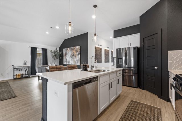 8419 Jetty Glen Drive, Cypress, TX 77433