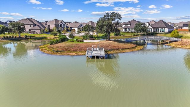 8419 Jetty Glen Drive, Cypress, TX 77433