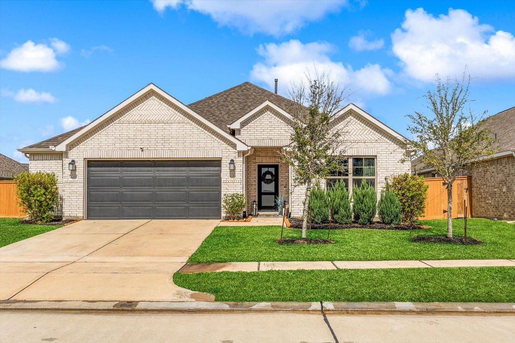 8419 Jetty Glen Drive, Cypress, TX 77433