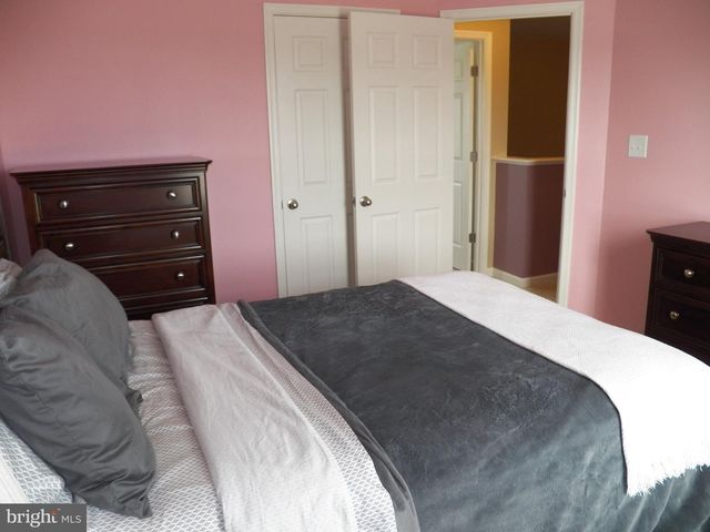 121 TARKAY PL, Martinsburg, WV 25403