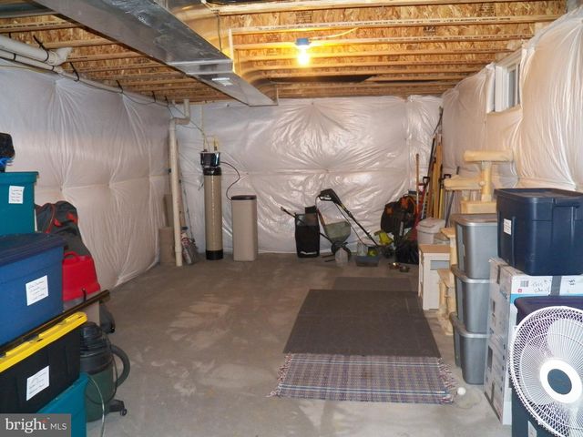 121 TARKAY PL, Martinsburg, WV 25403