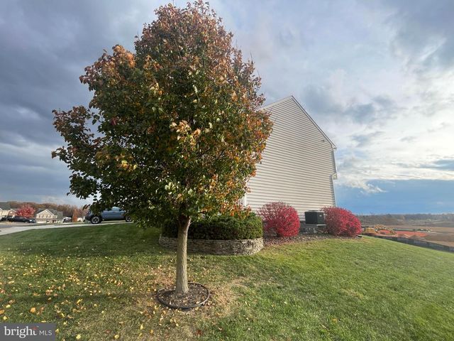 121 TARKAY PL, Martinsburg, WV 25403