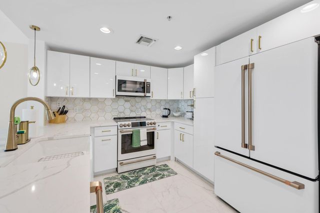 610 Clematis Street 616, West Palm Beach, FL 33401