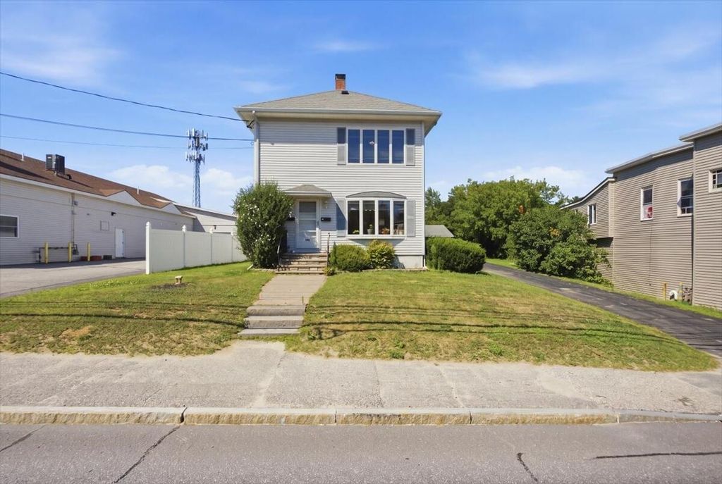 986 Sabattus Street, Lewiston, ME 04240 — exterior
