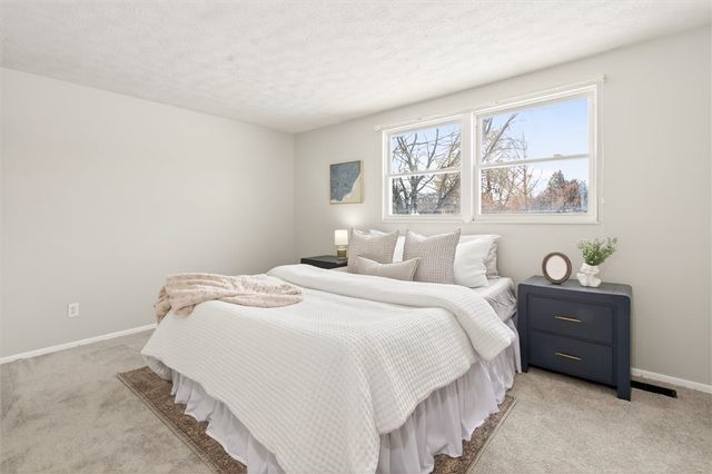 45 Marberth Drive, Henrietta, NY 14467