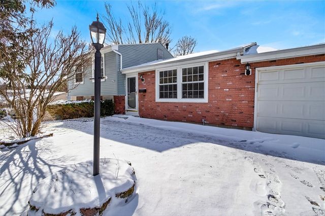 45 Marberth Drive, Henrietta, NY 14467