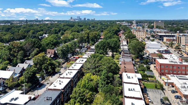6108 Washington Boulevard 201, St Louis, MO 63112