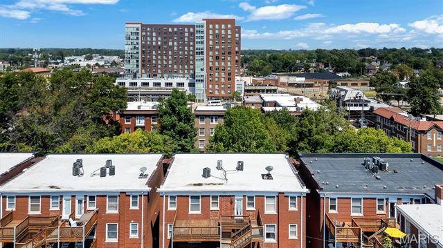 6108 Washington Boulevard 201, St Louis, MO 63112