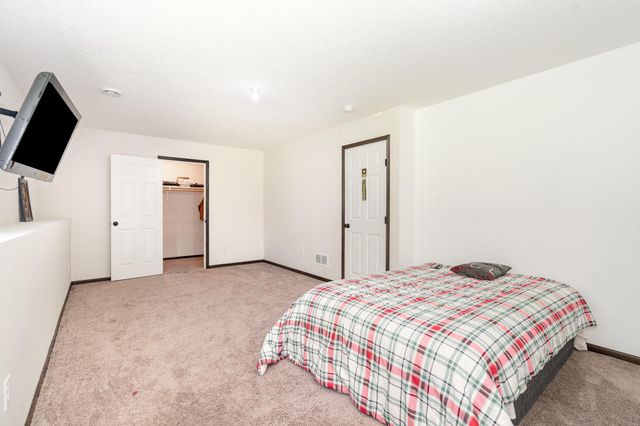 24236 Pierce Path NE, Bethel, MN 55005