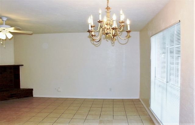 1533 Santa Fe Trail, Grand Prairie, TX 75052