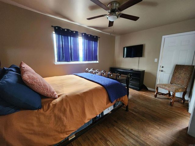 664 N Fig St, Escondido, CA 92025