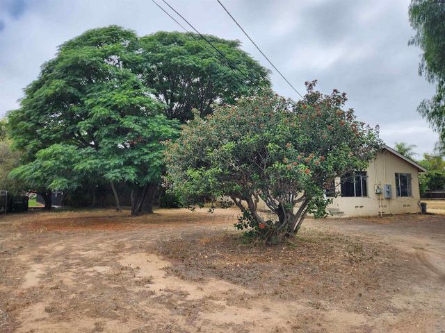 664 N Fig St, Escondido, CA 92025