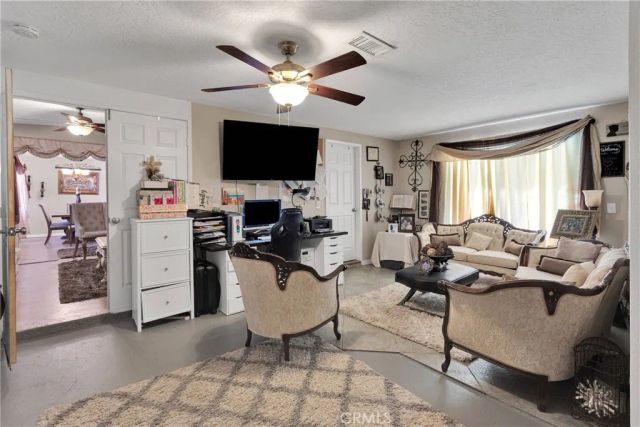 14444 Iroquois Road, Apple Valley, CA 92307