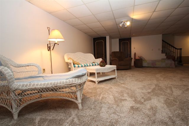 1550 E Y Avenue, Vicksburg, MI 49097