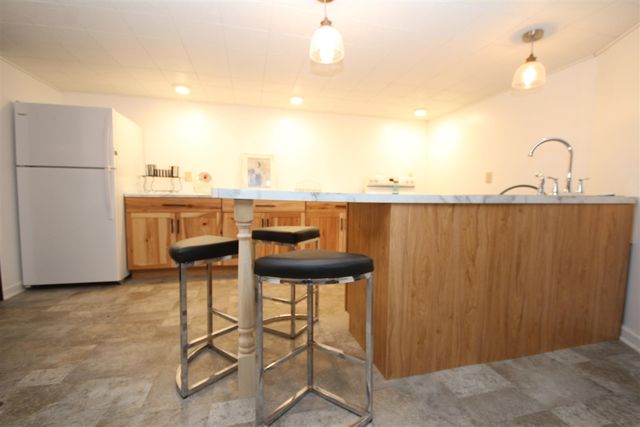 1550 E Y Avenue, Vicksburg, MI 49097