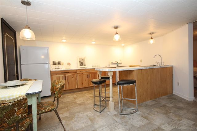 1550 E Y Avenue, Vicksburg, MI 49097