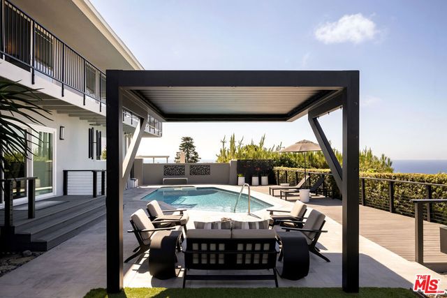 30043 Matisse Drive, Rancho Palos Verdes, CA 90275