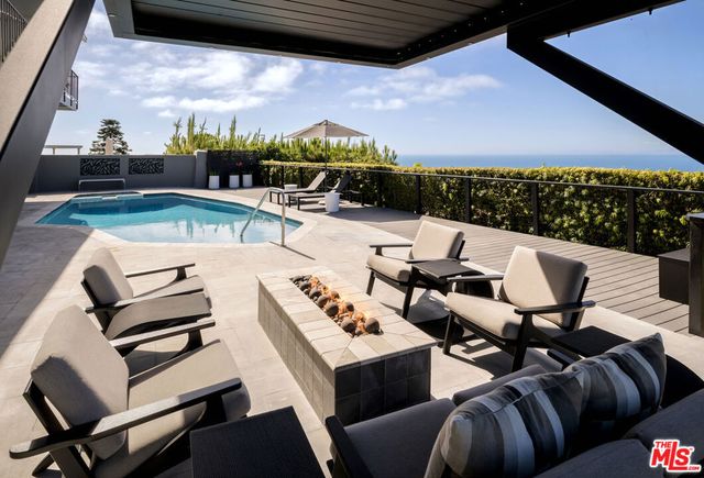 30043 Matisse Drive, Rancho Palos Verdes, CA 90275