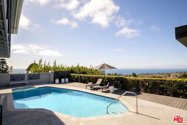 30043 Matisse Drive, Rancho Palos Verdes, CA 90275