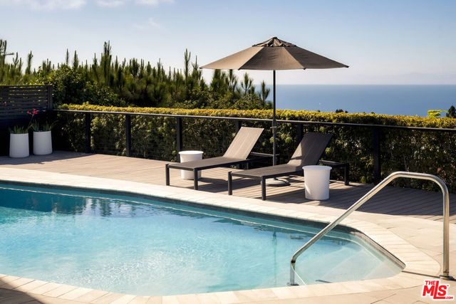 30043 Matisse Drive, Rancho Palos Verdes, CA 90275