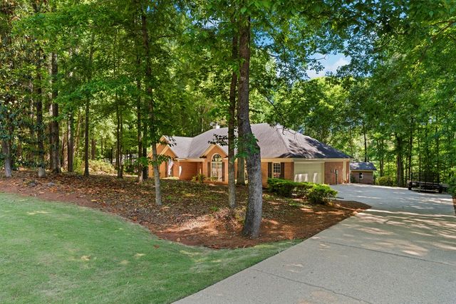 384 Spring Lake Drive, Fortson, GA 31808