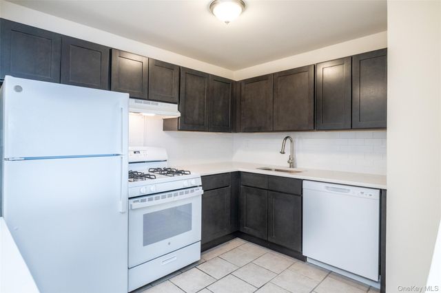 125 Lake Street 6-D North, White Plains, NY 10604