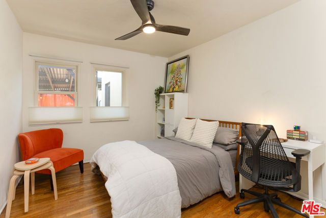 5120 Willowcrest Avenue, North Hollywood (los Angeles), CA 91601