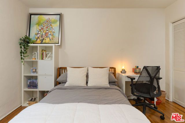 5120 Willowcrest Avenue, North Hollywood (los Angeles), CA 91601