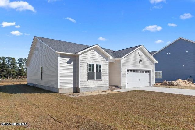 313 E Theriault Court, Jacksonville, NC 28540