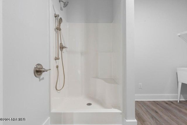 313 E Theriault Court, Jacksonville, NC 28540