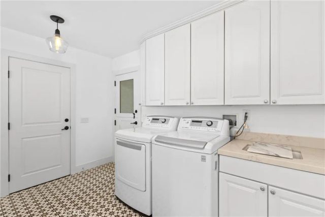 3017 Ceylon Road, Costa Mesa, CA 92626
