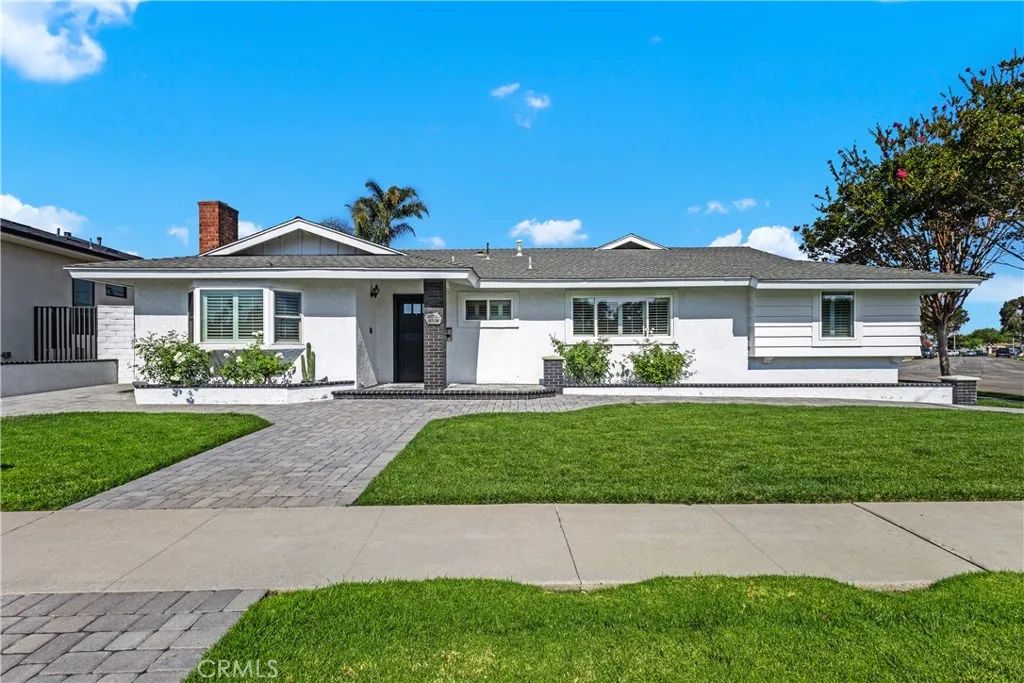 3017 Ceylon Road, Costa Mesa, CA 92626