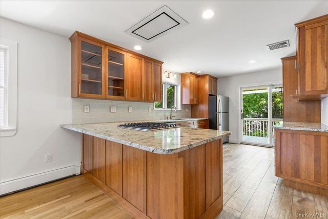 1 Bronxville Lane, Bronxville, NY 10708