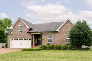 108 Larry Joe Pl, Portland, TN 37148