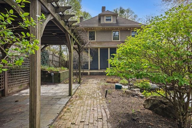 186 Elm Street, North Attleboro, MA 02760