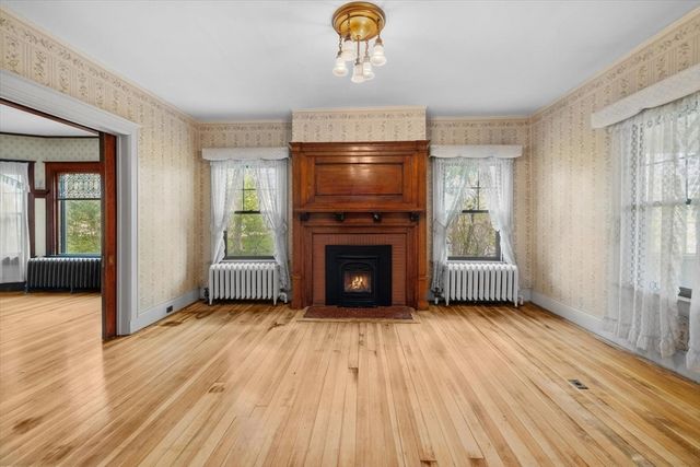 186 Elm Street, North Attleboro, MA 02760