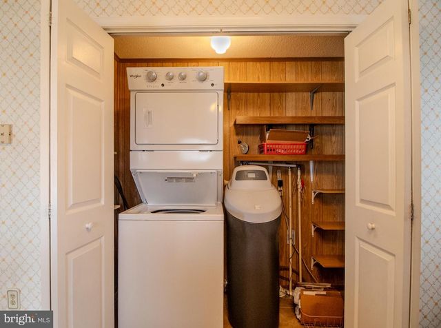 1305 W VIRGINIA AVE, Martinsburg, WV 25401