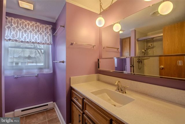 1305 W VIRGINIA AVE, Martinsburg, WV 25401