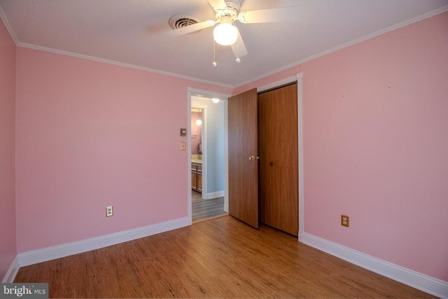 1305 W VIRGINIA AVE, Martinsburg, WV 25401