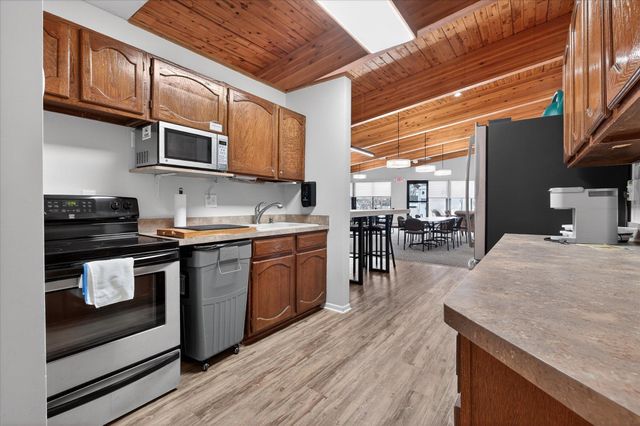 2680 Oxford Street N 125, Roseville, MN 55113