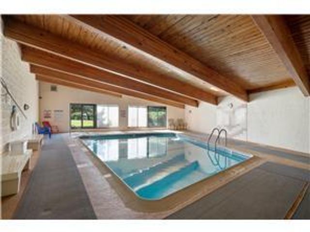 2680 Oxford Street N 125, Roseville, MN 55113