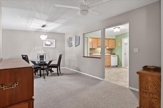 2680 Oxford Street N 125, Roseville, MN 55113