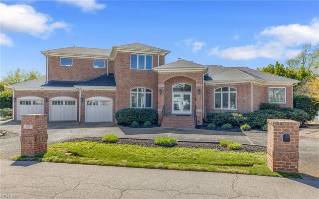 501 Croatan Hills DR, Virginia Beach, VA 23451