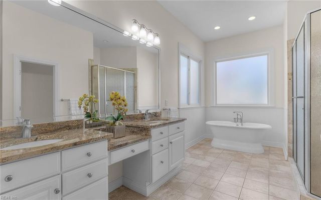 501 Croatan Hills DR, Virginia Beach, VA 23451