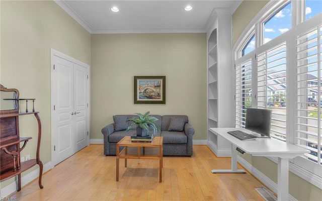 501 Croatan Hills DR, Virginia Beach, VA 23451