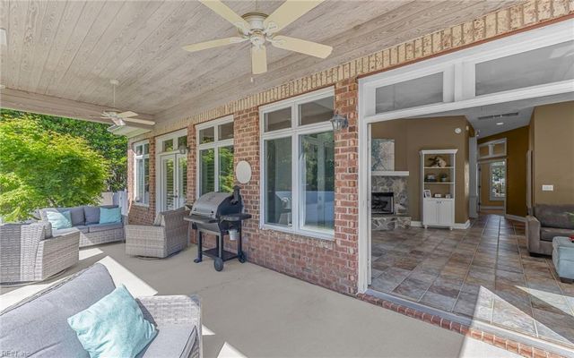 501 Croatan Hills DR, Virginia Beach, VA 23451